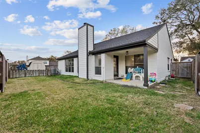 3911 Spring Circle Drive W, Pearland, TX 77584 - Photo 32