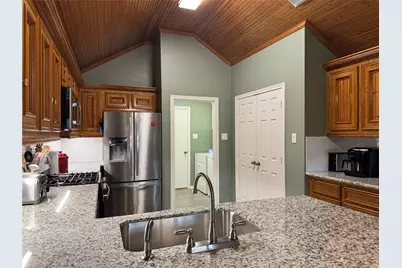 212 Live Oak Lane, Friendswood, TX 77546 - Photo 16