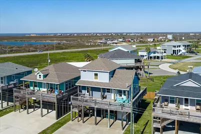 972 Surf Road, Crystal Beach, TX 77650 - Photo 28