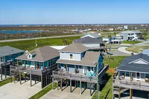 972 Surf Rd, Crystal Beach, TX 77650 - Photo 28