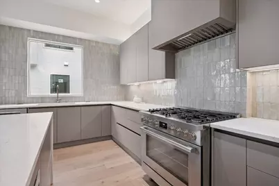 729 W 21st Street #A, Houston, TX 77008 - Photo 12