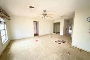 209 N Gordon Dr, Crockett, TX 75835 - Photo 16