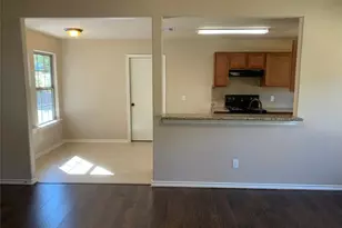 10595 Royal Andrews, Conroe, TX 77303 - Photo 6