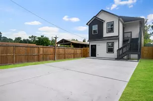 1078 St Clair St, Houston, TX 77088 - Photo 22