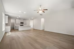 308 Snow Goose Ct, Willis, TX 77318 - Photo 18