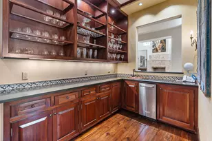 354 Piney Point Rd, Houston, TX 77024 - Photo 10