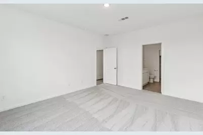 1026 S Oakhurst Drive, Dayton, TX 77535 - Photo 22