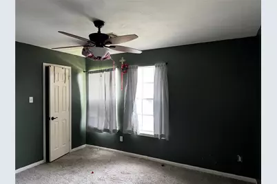 303 Cypress Lane, La Porte, TX 77571 - Photo 14