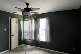 303 Cypress Ln, La Porte, TX 77571 - Photo 14