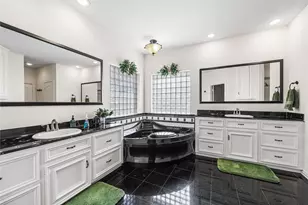 3243 Canterbury Ln, Montgomery, TX 77356 - Photo 32