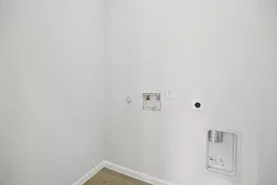 303 Cartersville St, Houston, TX 77029 - Photo 16