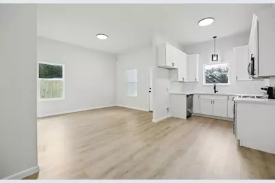 303 Cartersville Street, Houston, TX 77029 - Photo 6