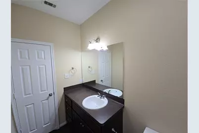 8205 Claiborne, Houston, TX 77078 - Photo 16