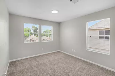 18481 Sunrise Oaks Court, Montgomery, TX 77316 - Photo 8