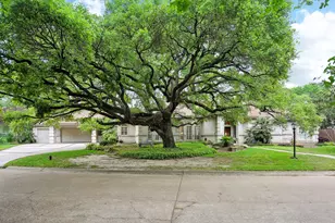 6230 Pebble Beach Dr, Houston, TX 77069 - Photo 2