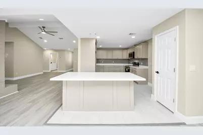 4703 Quail Hollow Drive, Baytown, TX 77521 - Photo 18