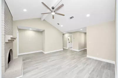 4703 Quail Hollow Drive, Baytown, TX 77521 - Photo 6