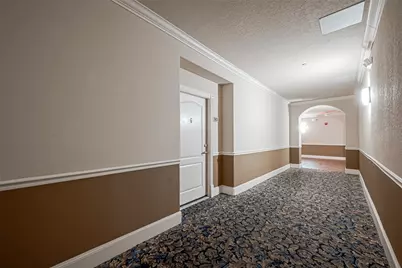 1711 Old Spanish Trail #303, Houston, TX 77054 - Photo 2