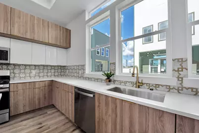 1805 Emir Street #E, Houston, TX 77009 - Photo 22