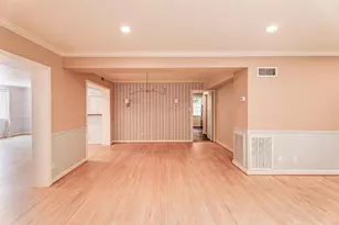 3827 Drake St, Houston, TX 77005 - Photo 4
