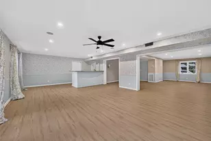3827 Drake St, Houston, TX 77005 - Photo 14