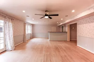 3827 Drake St, Houston, TX 77005 - Photo 6