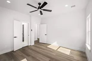 8056 Meadowbrook Dr, Houston, TX 77017 - Photo 20