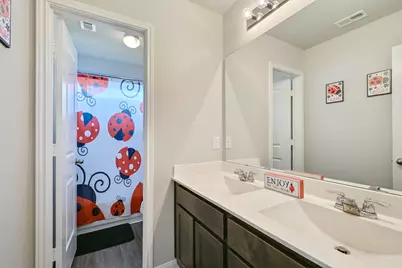4706 Los Pines Way, Bryan, TX 77807 - Photo 18