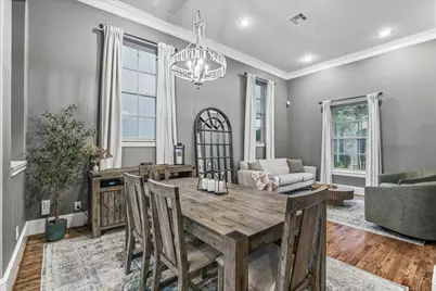 5607 Cohn Meadows, Houston, TX 77007 - Photo 10