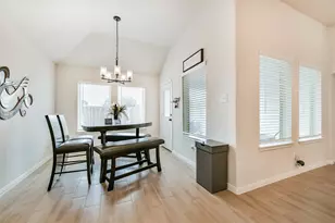 248 Eagleville Dr, Alvin, TX 77511 - Photo 12