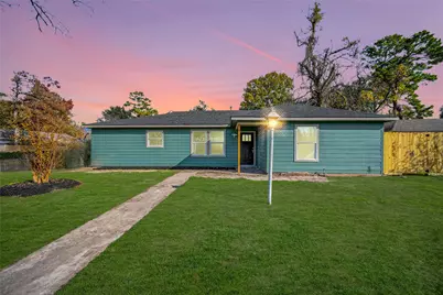 7422 Wiley Road, Houston, TX 77016 - Photo 1
