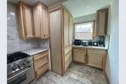 5326 Jorns Street, Houston, TX 77045 - Photo 8