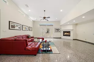11730 Denise Dr, Houston, TX 77024 - Photo 30