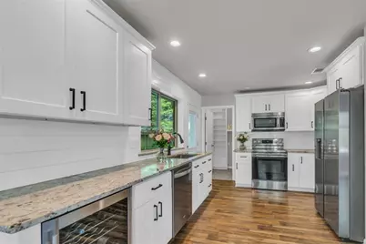 25 Hornbill Court, The Woodlands, TX 77380 - Photo 10