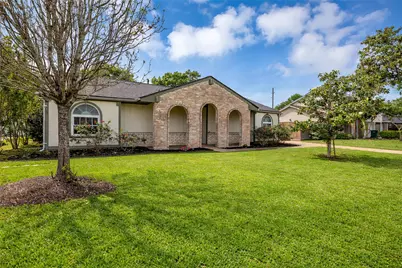 21807 Meadowhill Drive, Spring, TX 77388 - Photo 2