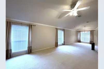 16307 Bettong Court, Sugar Land, TX 77498 - Photo 4