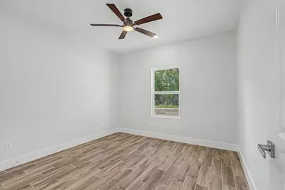 242 Private Road 77004, Liberty, TX 77575 - Photo 26