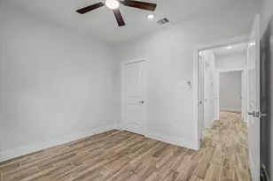 242 Private Road 77004, Liberty, TX 77575 - Photo 30