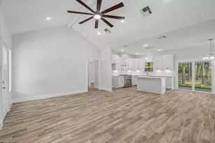 242 Private Road 77004, Liberty, TX 77575 - Photo 8