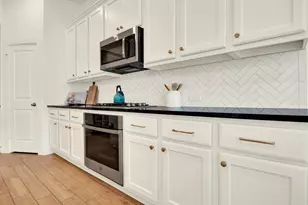 325 Great Hills Dr, Montgomery, TX 77316 - Photo 12