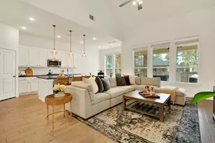 325 Great Hills Dr, Montgomery, TX 77316 - Photo 6