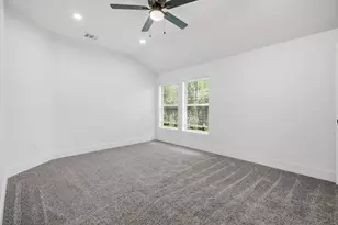 5030 Rapido Rd, Houston, TX 77033 - Photo 16