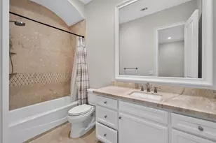 2312 Potomac Dr, Houston, TX 77057 - Photo 36