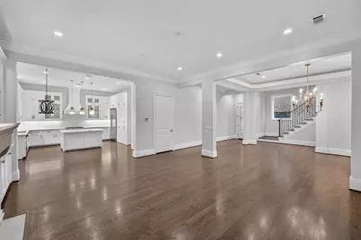 2312 Potomac Drive #B, Houston, TX 77057 - Photo 8