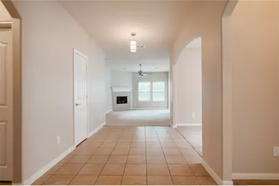 1004 Summer Wood Boulevard, Conroe, TX 77303 - Photo 2