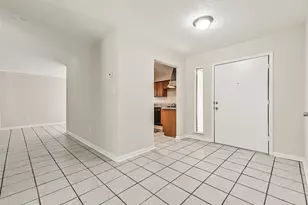 301 Brandywyne Dr, Friendswood, TX 77546 - Photo 8
