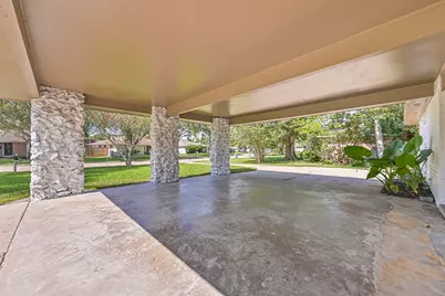 301 Brandywyne Drive, Friendswood, TX 77546 - Photo 6