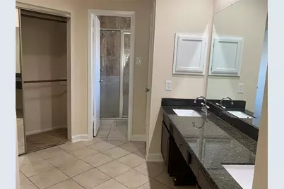 2214 S Ferrisburg Court, Sugar Land, TX 77478 - Photo 2