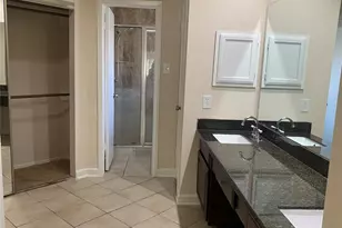 2214 S Ferrisburg Ct, Sugar Land, TX 77478 - Photo 2