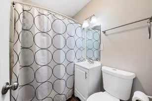 1109 W 10th St, Freeport, TX 77541 - Photo 18